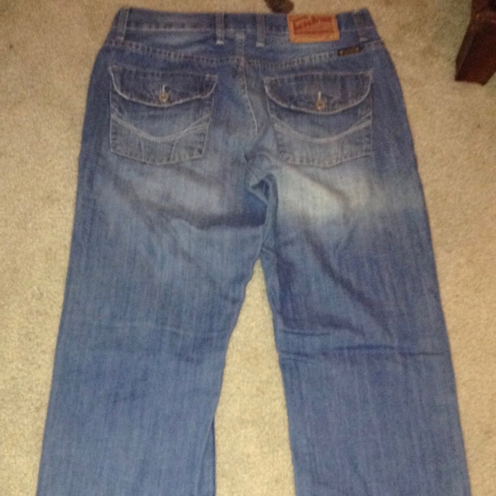 Lucky Brand Men Bootleg pants Size 32